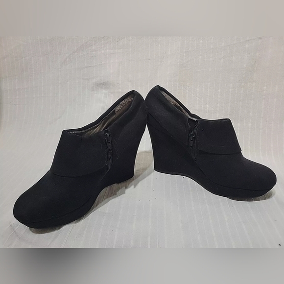 Mossimo supply womens black Booties Wedge heel Size 8.5 - Picture 2 of 6